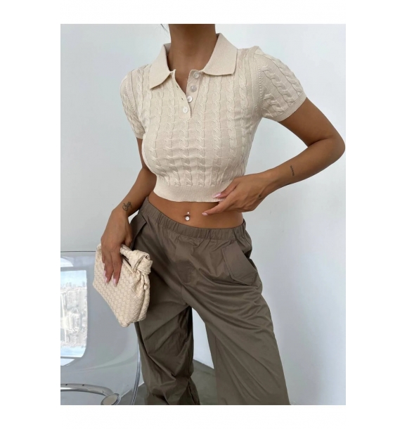 Вязаная укороченная блузка с воротником-поло Vogue | Sumka