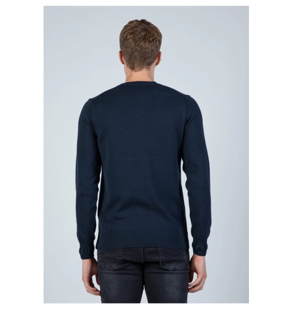 Мужской темно-синий свитер с v-образным вырезом | Sumka