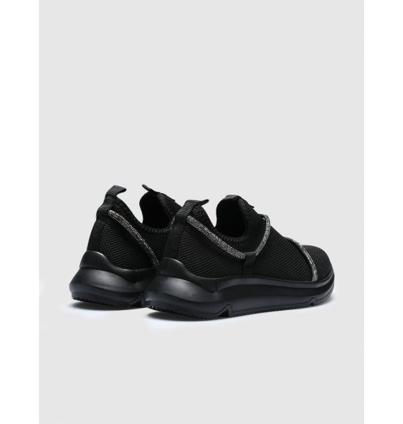 Черные женские спортивные кроссовки | Sumka
