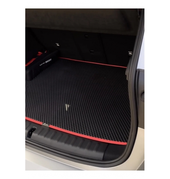 Специальный багажный отсек для автомобилей, совместимых с BMW IX | Sumka